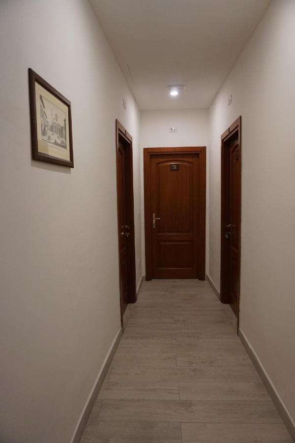 Holiday Rooms Florence Ngoại thất bức ảnh